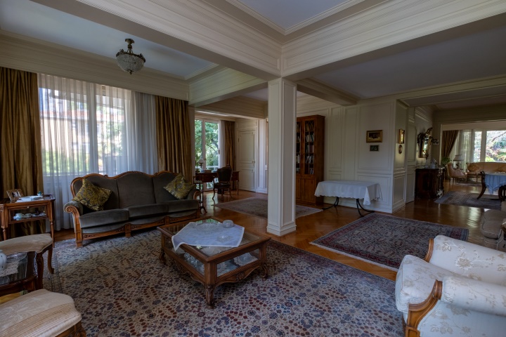 Main living room sitting area