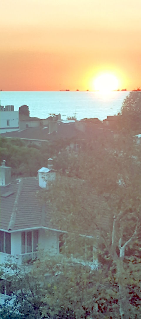 Rotating image